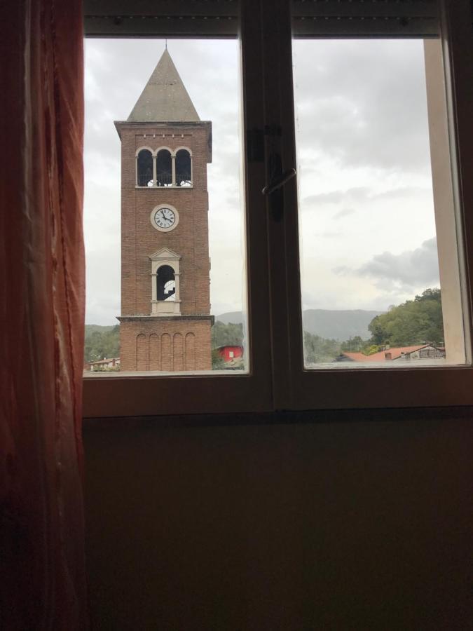 Al Campanile Centro Storico Ampio Luminoso E Panoramico Appartamento Trilocale 카르솔리 외부 사진